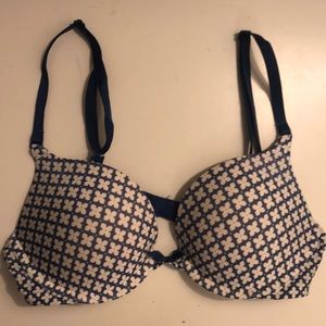 Victoria Secret bra